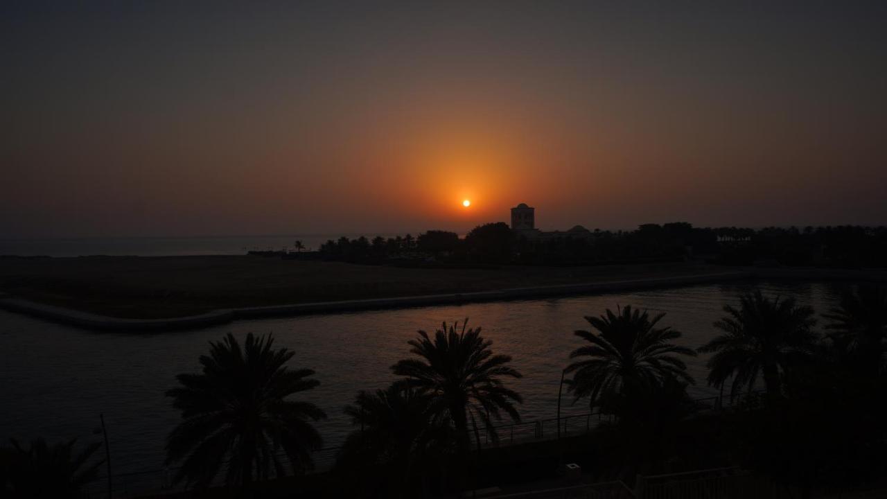 Marina Two Apartment 201 With Direct Sea View King Abdullah Economic City 外观 照片